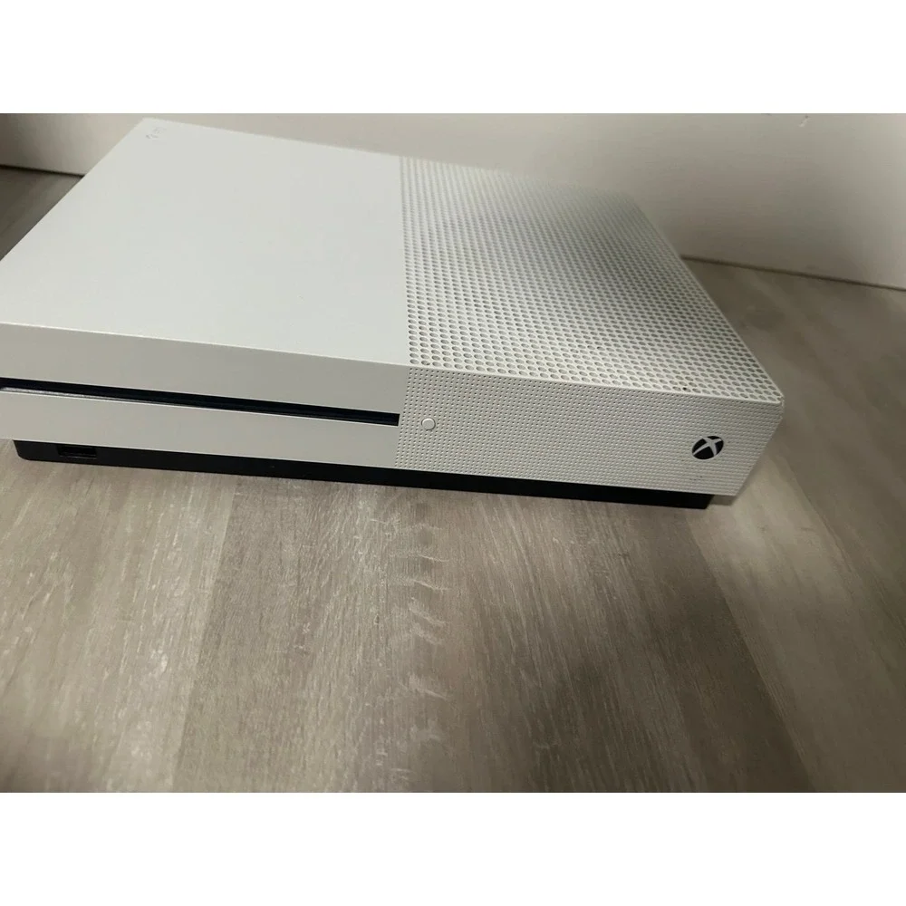 Microsoft Xbox One S 1TB Console White Model 1681 Gaming System